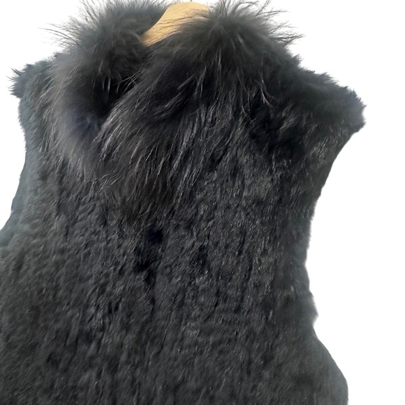 Conrad Luxury Vest Size M Black Rabbit Fur Raccoon Black Designer Whimsigoth - Picture 3 of 9